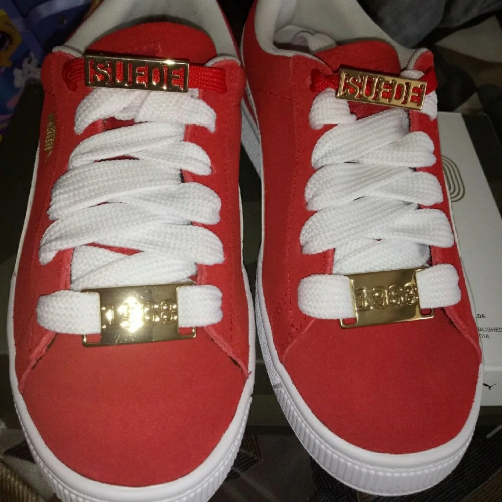 Puma sneakers